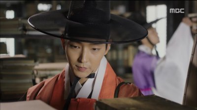 Учёный, гуляющий по ночам