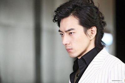 Божественный герой