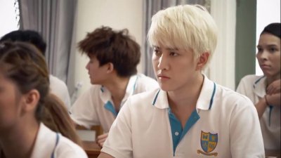 Озорной поцелуй (тайская версия) / Поцелуй меня