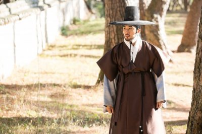 Саимдан, дневник света  Син Саимдан: ее история